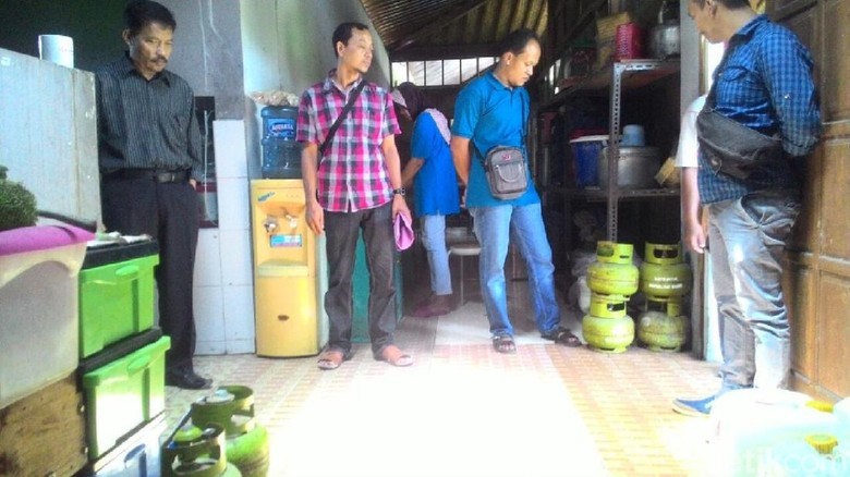 Disidak Polisi, 452 Usaha Non Mikro di Jateng Pakai Gas Subsidi Disidak Polisi, 452 Usaha Non Mikro di Jateng Pakai Gas Subsidi
