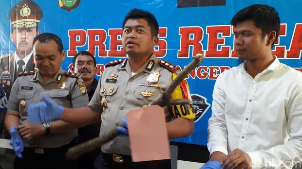  Rilis kasus pencurian tali pocong di Polres Tangsel, Senin (8/1/2017)