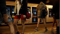 Dalam sebuah wawancara yang dilansir AFP, mereka mengaku nekat melakukan hal tersebut hanya untuk bersenang-senang. REUTERS/Ronen Zvulun.