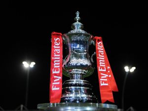 Hasil Piala FA Tadi Malam: Man City Lolos, Leicester Out