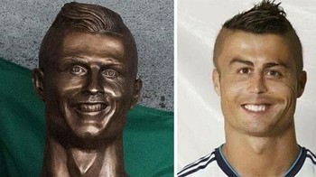 Nah ini jadinya muka Ronaldo kalau disesuaikan dengan patungnya. (Foto: Internet)