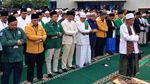 Ridwan Kamil-Uu Mendaftar ke KPU Jabar