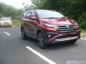 Airbag Berpotensi Masalah, Toyota Recall 60.000 Unit Rush