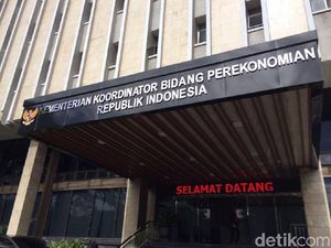 Darmin Undang Bulog hingga Bank BUMN Bahas Penggilingan Padi