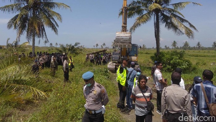 Polisi Amankan 4 Orang Saat Kericuhan Pembebasan Lahan Bandara