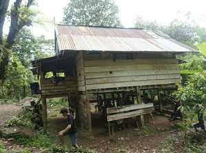 Ada Sekolah di Kolong Rumah, DPRD Maros Segera Panggil Dinas