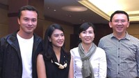 Kali ini Ahok dan Vero berfoto dengan Dian Sastro dan Nicholas Saputra pemeran film Ada Apa Dengan Cinta. Rangga Cinta beda generasi, tulis Ahok di instagramnya @basukibtp pada 11 mei 2016. (Dok. Instagram @basukibtp)