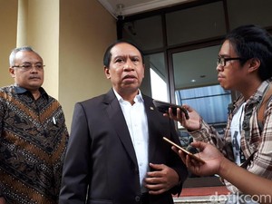 DPR akan Rapat Bahas Proses Hukum Calon Kepala Daerah Saat Pilkada