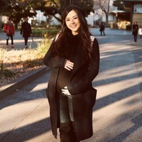 Franda dan Samuel Zylgwyn tengah menantikan kehadiran anggota baru di keluarga mereka. Rasa bahagia tentunya menyelimuti perasaan Samuel yang sudah tak sabar menjadi seorang ayah. Franda diprediksi akan melahirkan pada Mei mendatang. (Foto: Instagram)