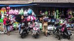 Akan Digusur, Pasar Gembrong Masih Ramai