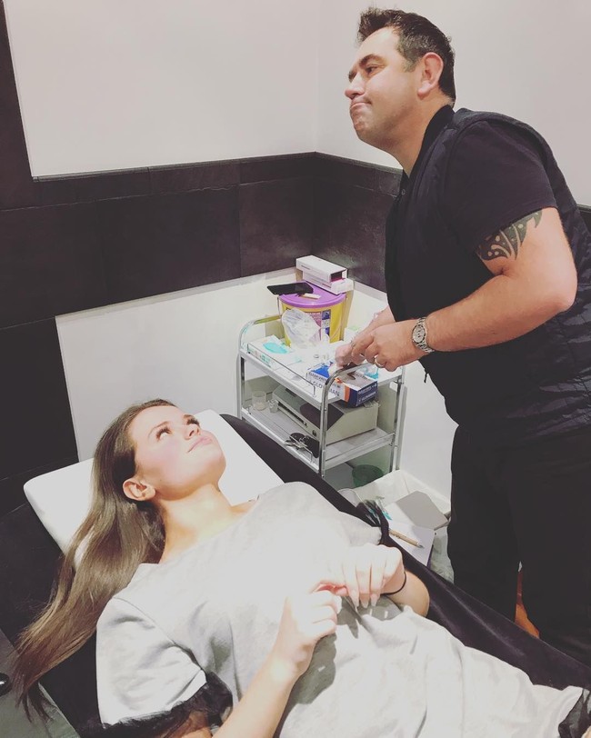 Saffron juga menghabiskan Rp 542 juta pertahun untuk kosmetik dan rangkaian perawatan kulitnya. Foto: Instagram