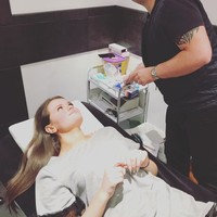 Saffron juga menghabiskan Rp 542 juta pertahun untuk kosmetik dan rangkaian perawatan kulitnya. Foto: Instagram