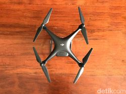 Penampakan Drone Seharga Rp 22 Juta