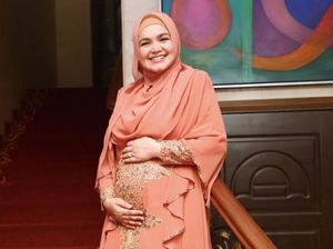 Kaki Siti Nurhaliza Bengkak Saat Hamil, Bunda Juga Mengalami?