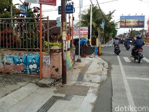 Guiding Block Mojokerto Ditutup Tembok, Ini Kata Warga Disabilitas