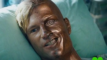 Saking buruknya sampai disandingkan dengan tokoh Two-Face di film The Dark Knight. (Foto: Internet)