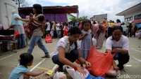 Total keseluruhan paket sembako yang digelar itu hanya sebesar Rp 85.000.