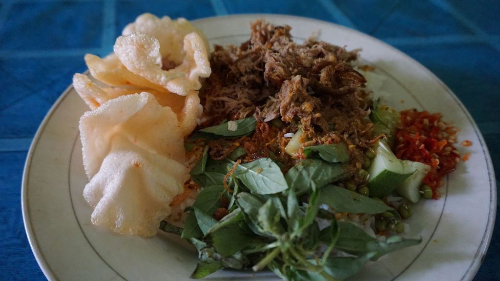 Nasi Ulam dan Nasi Uduk Ibu Yoyo