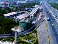 Laporan Keuangan Garuda Dikaitkan Pilpres, LRT Dirubung Pengembang