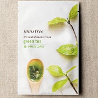 Innisfree Its Real Squeeze Mask - Green TeaSalah satu varian masker tisu Innisfree yang cocok untuk kulit berjerawat adalah teh hijau. Item tersebut baik dipakai saat jerawat sedang meradang karena dapat menenangkan kulit. Satu pack masker berisi 10 buah umumnya dijual Rp 150 ribuan.