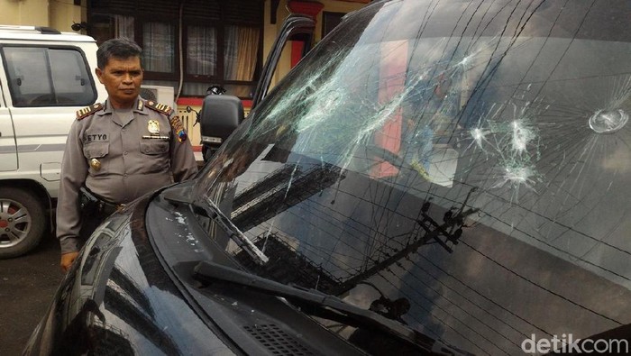 Kepergok Saat Beraksi, Pikap Pencuri Sapi di Boyolali Dihajar Warga