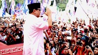Hingga detik ini, Prabowo belum menyatakan secara gamblang niatannya kembali maju ke gelanggang Pilpres. (Foto: dok. Facebook)