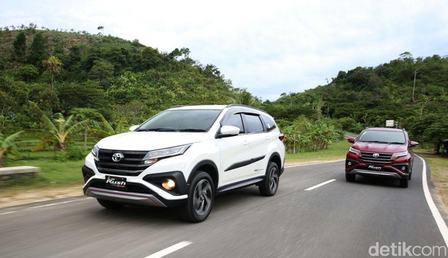 Berita Populer: Toyota Rush Ditarik, Mobil Presiden BMW