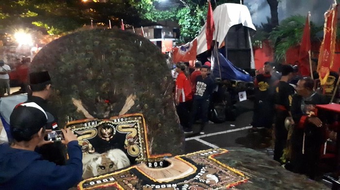 Reog hingga Barongsai akan Antar Gus Ipul-Puti Daftar ke KPU