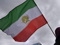 Demo Ricuh Tewaskan 500 Orang, Iran Tetapkan Masa Berkabung 3 Hari