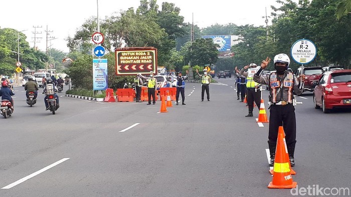 Polisi Berlakukan Kanalisasi R2 di Pintu Masuk Kota