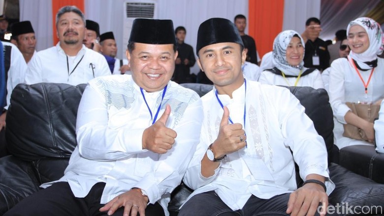Hengky Kurniawan Jawab Kontroversi Sekolah Ibu: Tak Menyalahkan Ibu Hengky Kurniawan Jawab Kontroversi Sekolah Ibu: Tak Menyalahkan Ibu
