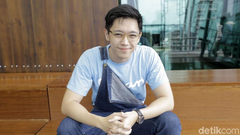 Terjun ke Akting, Brandon Tak Merasa Dibayang-bayangi Sosok Ferry Salim Terjun ke Akting, Brandon Tak Merasa Dibayang-bayangi Sosok Ferry Salim