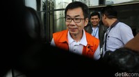 Sujendi dimintai keterangan dalam kasus korupsi yang menyeret Bupati Batu Bara, OK Arya Zulkarnaen.
