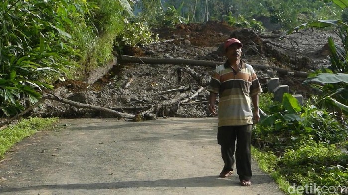Dampak Tanah Bergerak di Banjarnegara Meluas, 450 Jiwa Mengungsi