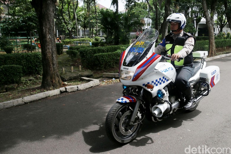 Kenapa Polisi Suka Gunakan Moge?