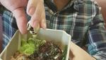 Stand Up Komedian dan Penulis Buku  Terkenal Ini Juga Doyan Makan dan Rutin Diet