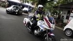 Mengintip Aktivitas Sang Polisi Pengawal