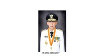 Pilgub Maluku - Calon incumbent Said Assagaff ditemani Anderias Rentanubun mendaftar ke KPUD Maluku (Foto: Dok. malukuprov.go.id)