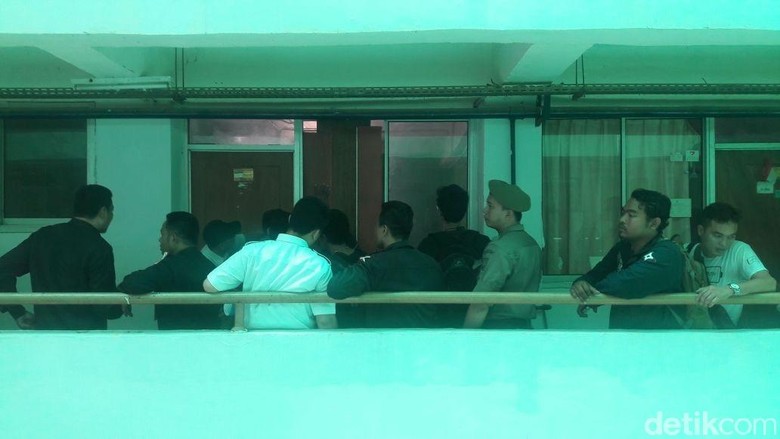 KPAI Minta Anak-anak Rusun Cipinang Dibawa ke Rumah Aman KPAI Minta Anak-anak Rusun Cipinang Dibawa ke Rumah Aman