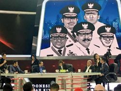 Meme Lucu Kapolri dan Panglima TNI Saat #MataNajwaPerdanaDiTrans7