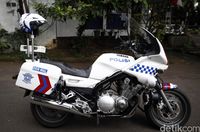  Moge  moge  Keren Tunggangan Polisi  Indonesia 