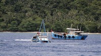 Direktur Operasi Satgas 115 Laksamana Pertama TNI Wahyudi Hendro Dwiyono menyampaikan sebanyak 10 kapal akan ditenggelamkan di Natuna dan sisanya di Terempa. Penenggelaman sudah melalui proses hukum yang berlaku. Dok. Humas Kementerian Kelautan dan Perikanan.