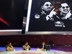 Meme Lucu Kapolri dan Panglima TNI Saat #MataNajwaPerdanaDiTrans7