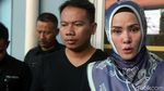 Angel Lelga Setia Dampingi Vicky Prasetyo