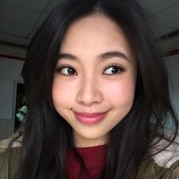 Mengenakan makeup natural flawless, Jessica juga terlihat memesona. Foto: Instagram