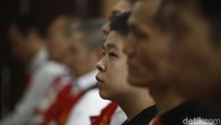 Adapun 4 dari 8 pelaku adalah Chen Wei Cyua, Liao Guan Yu, Hsu Yung Li, dan Lin Ming Hui (tewas ditembak). Tersangka diduga melakukan tindak pidana Pasal 114, 113, dan 112 jo Pasal 132 UU Narkotika.
