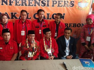 Usai Daftar ke KPU, Bupati Cirebon Klaim Keberhasilan Periodenya
