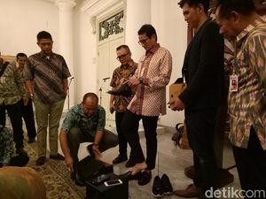 Apa Kabar Sayembara Sepatu Pantofel Sandiaga?