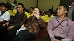 Jalani Sidang, Novanto Khusyuk Dengarkan Saksi