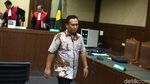 Suap Eks Panitera PN Jaksel, Akhmad Zaini Divonis 2,5 Tahun Bui
